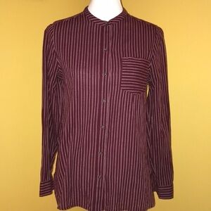2/$15 or 3/$20 Old Navy burgundy button down shirt